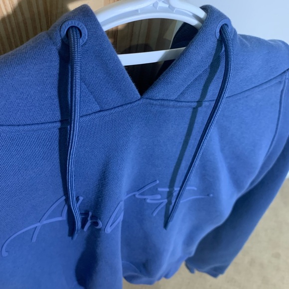 Alphalete Cropped Hoodie - Picture 3 of 4